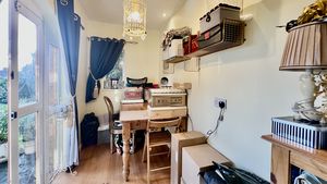 Photo 21- click for photo gallery